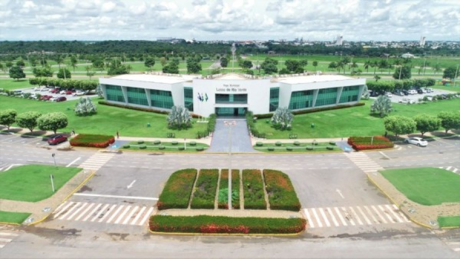 Prefeitura de Lucas do Rio Verde abre seletivo com salários de até R$ 23,6 mil e vagas para todas as escolaridades